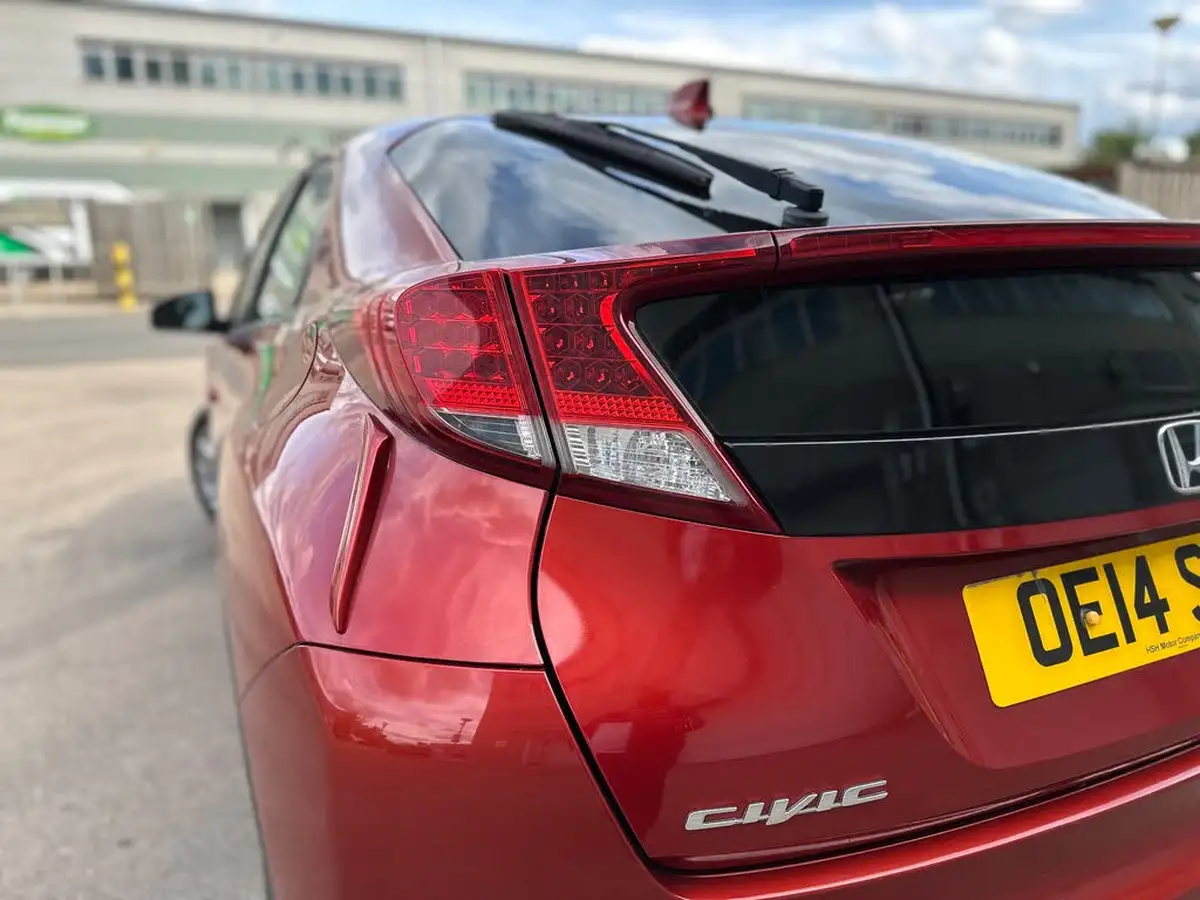 2014-honda-civic-18-s-140bhp-hatchback-big-11