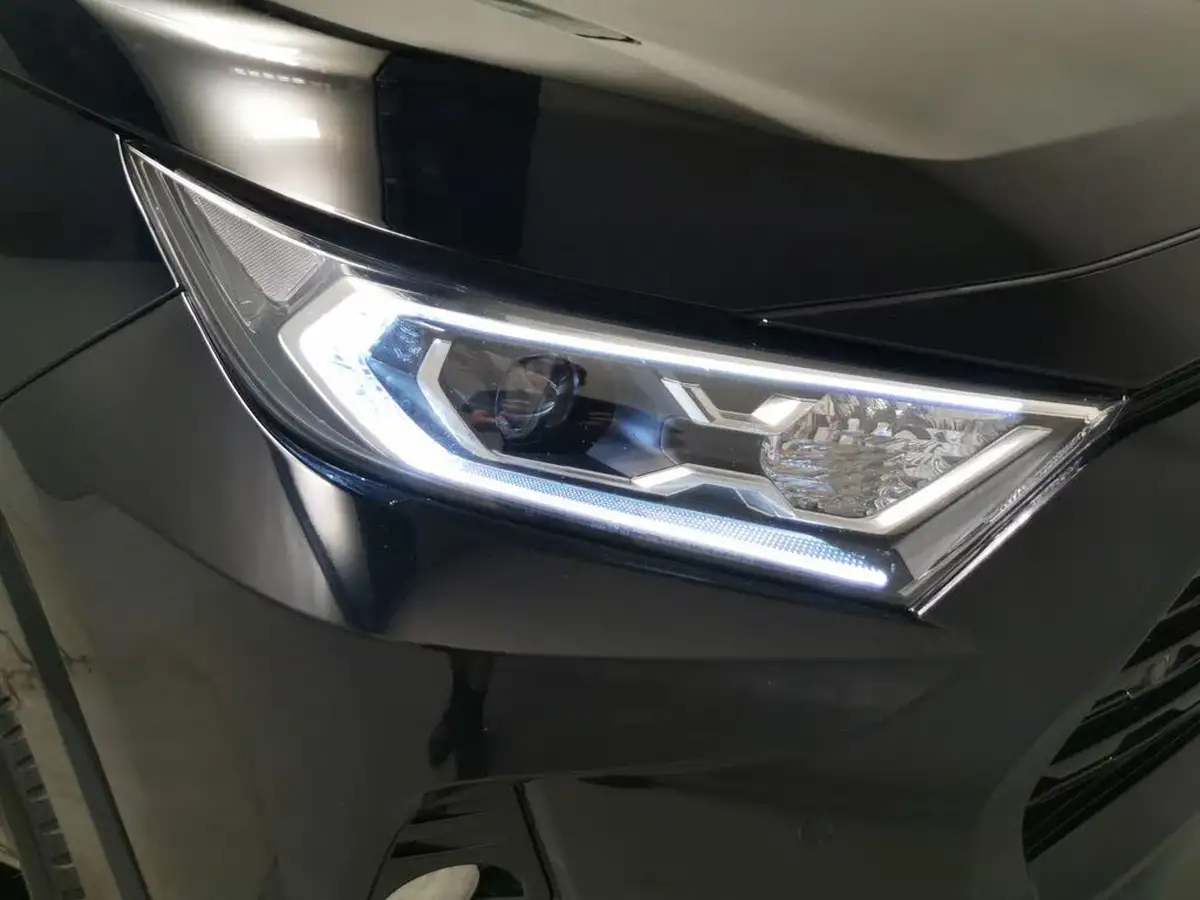 2021-toyota-rav4-25-vvt-i-black-edition-215bhp-big-27