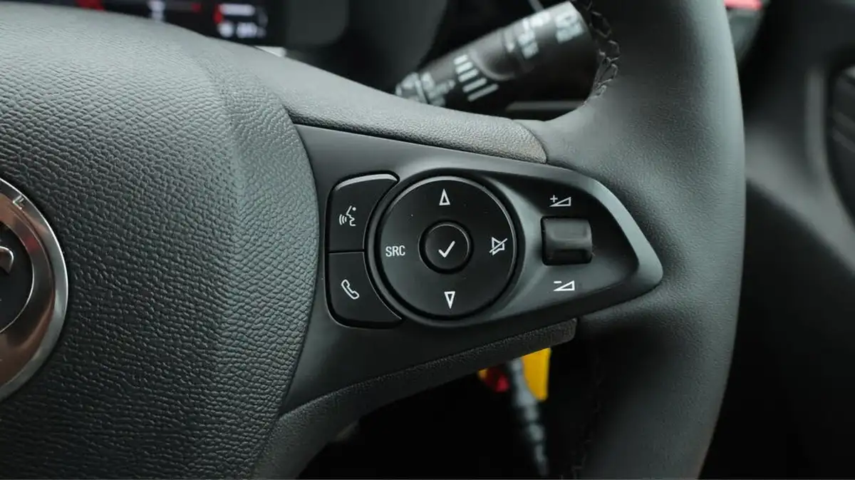 2023-vauxhall-corsa-12i-gs-big-23