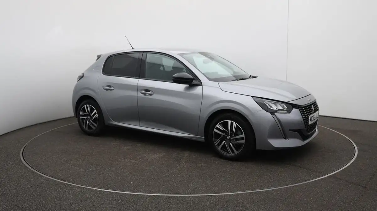 2023-peugeot-208-12-puretech-allure-premium-100ps-big-44