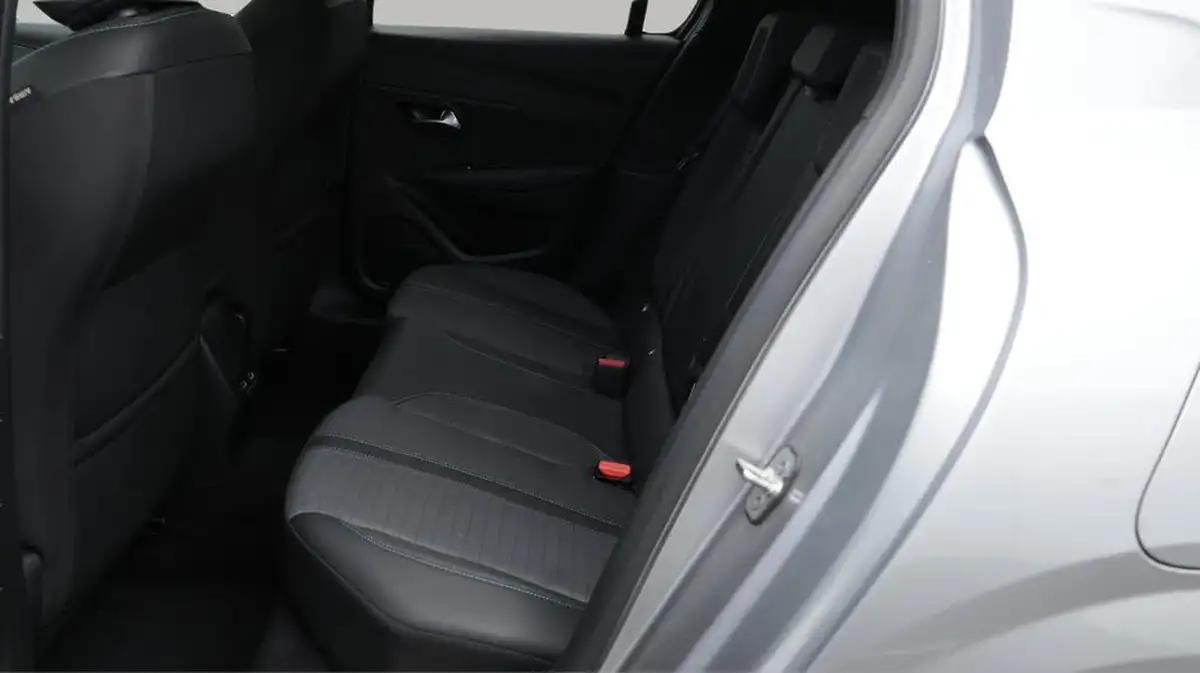 2023-peugeot-208-12-puretech-allure-premium-100ps-big-16