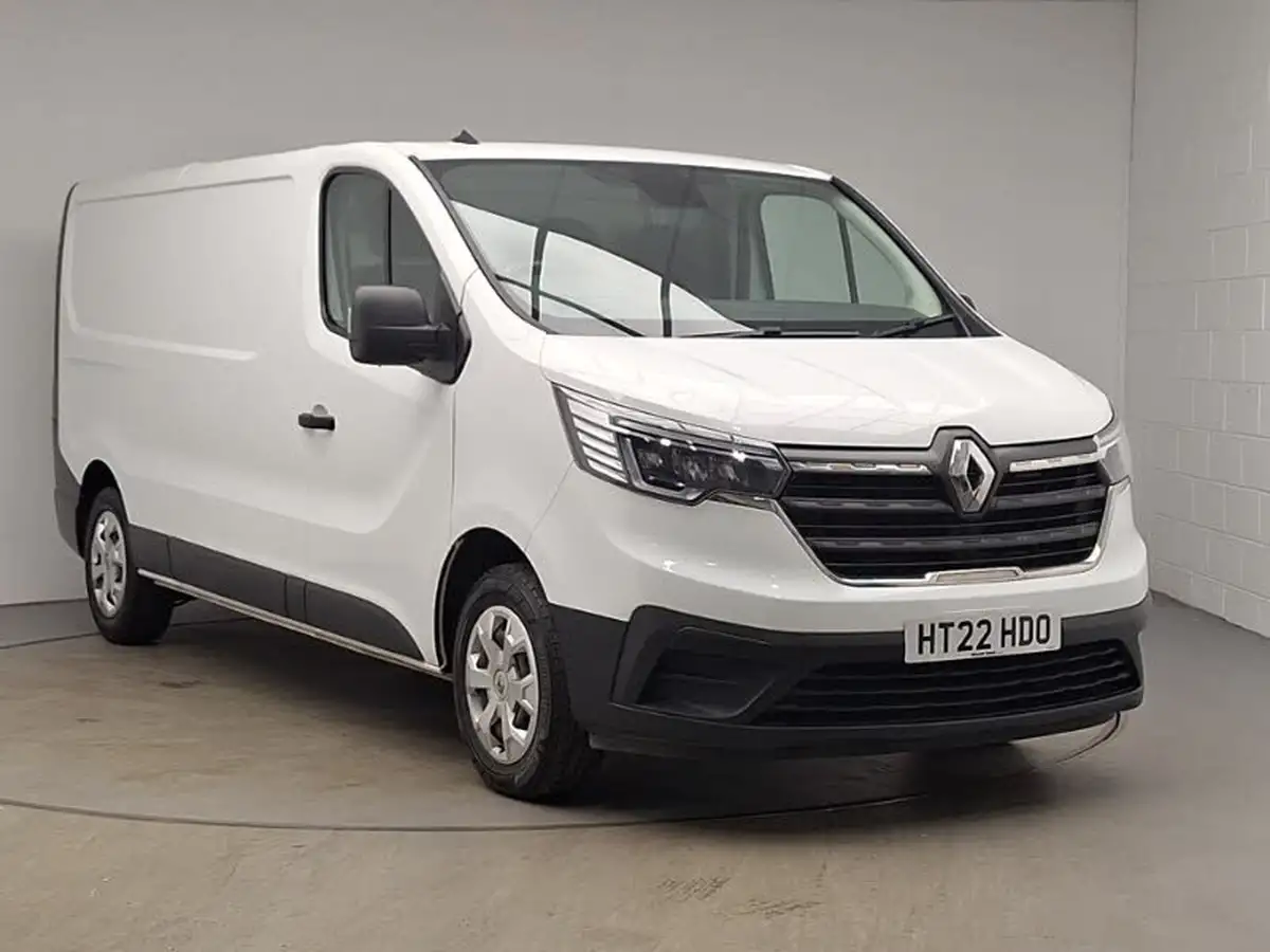 2022-renault-trafic-20dci-ll30-130-business-panel-big-0