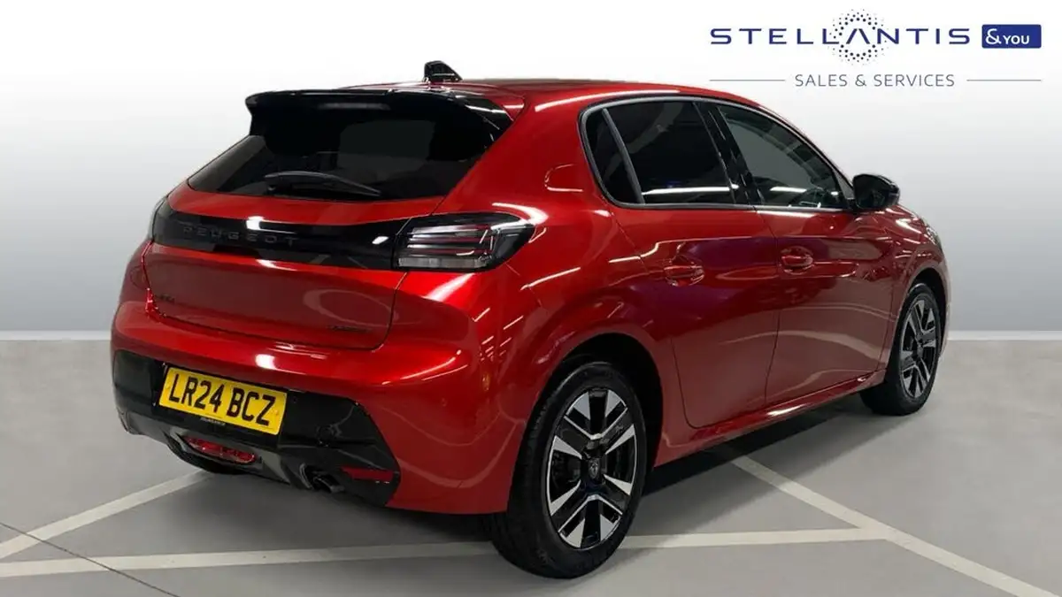 2024-peugeot-208-12-puretech-allure-hybrid-e-dsc6-big-2