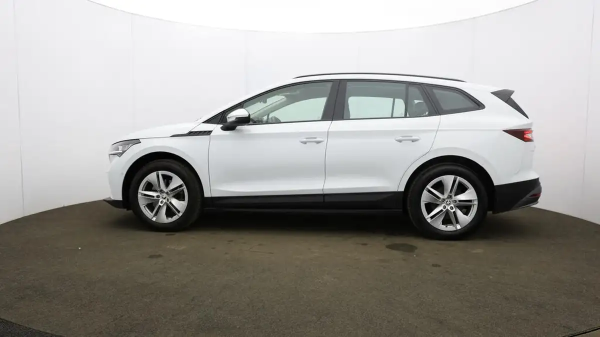 2022-skoda-enyaq-e-60-big-68