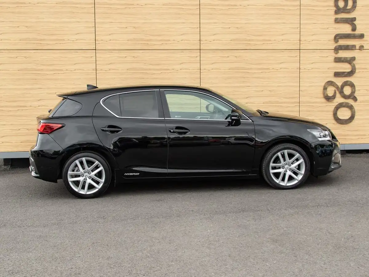 2020-lexus-ct-200h-18-ct-big-11