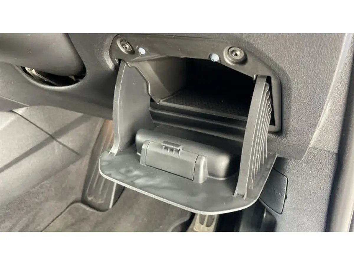 2022-bmw-1-series-20-m135i-xdrive-big-60