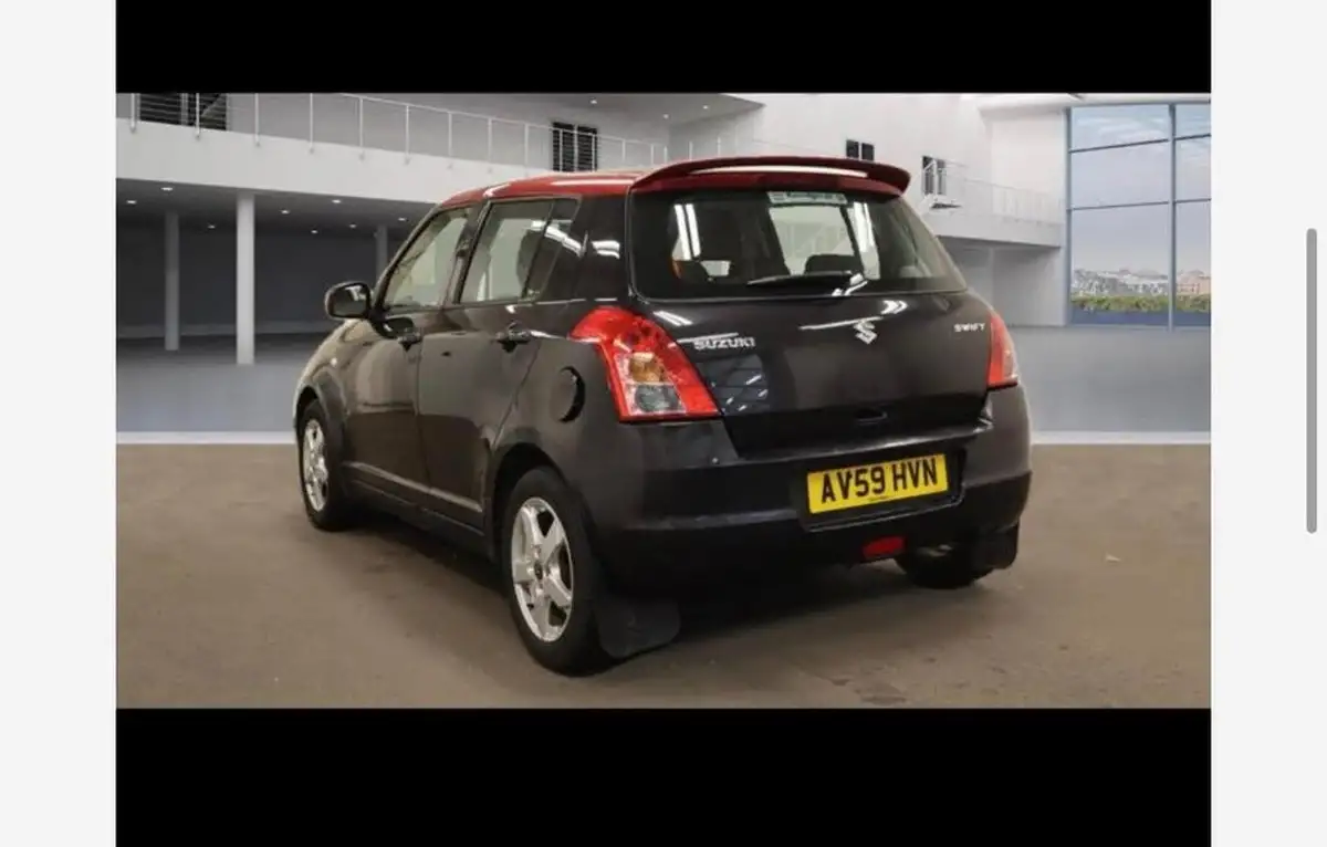 2009-suzuki-swift-15-glx-5d-big-3