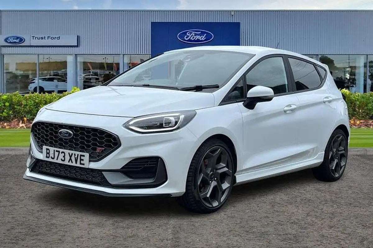 2023-ford-fiesta-15t-st-3-big-4