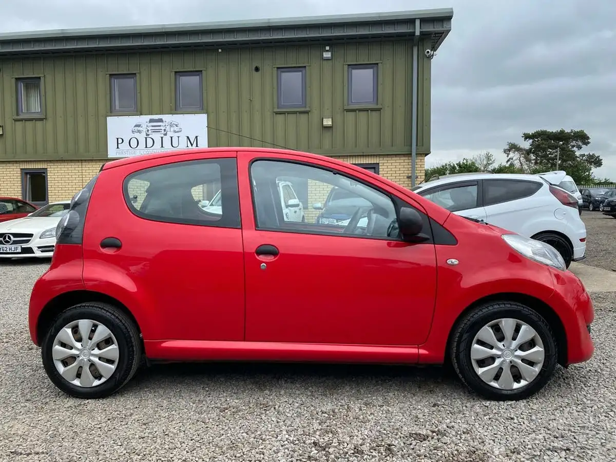 2009-citroen-c1-10-vt-5d-big-2