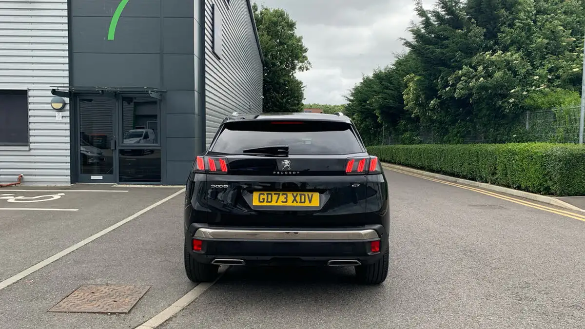 2024-peugeot-3008-suv-12-puretech-gt-136ps-hybrid-e-dsc6-big-8