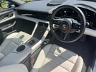 2020-porsche-taycan-e-4s-571ps-performance-battery-plus-small-5