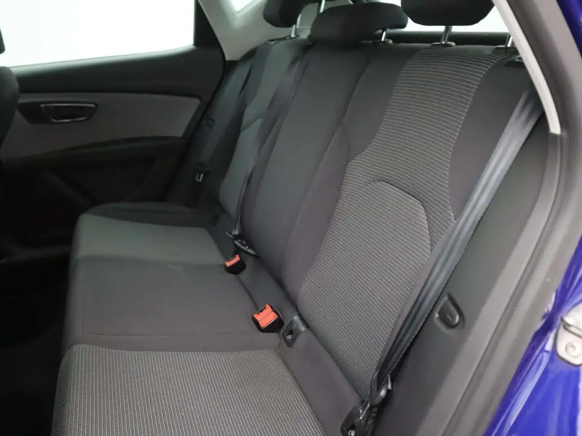 2018-seat-leon-12-tsi-se-dynamic-technology-hatchback-big-10
