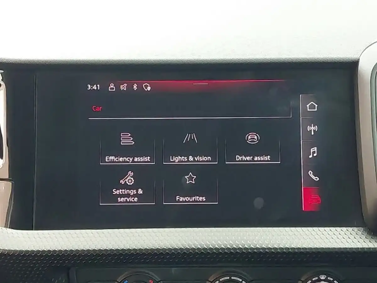 2022-audi-a1-10-25-tfsi-technik-big-9