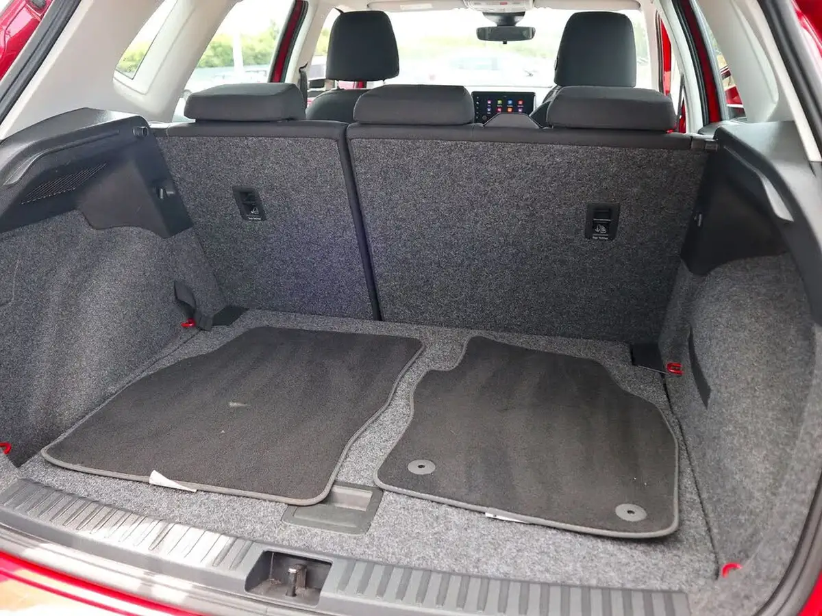 2022-seat-arona-10-tsi-se-technology-big-4