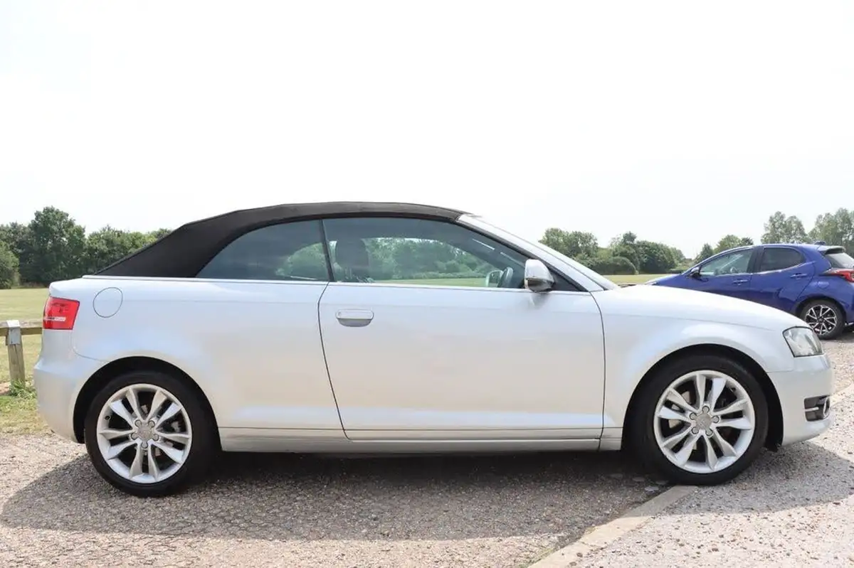 2013-audi-a3-cabriolet-18-tfsi-sport-final-edition-big-4
