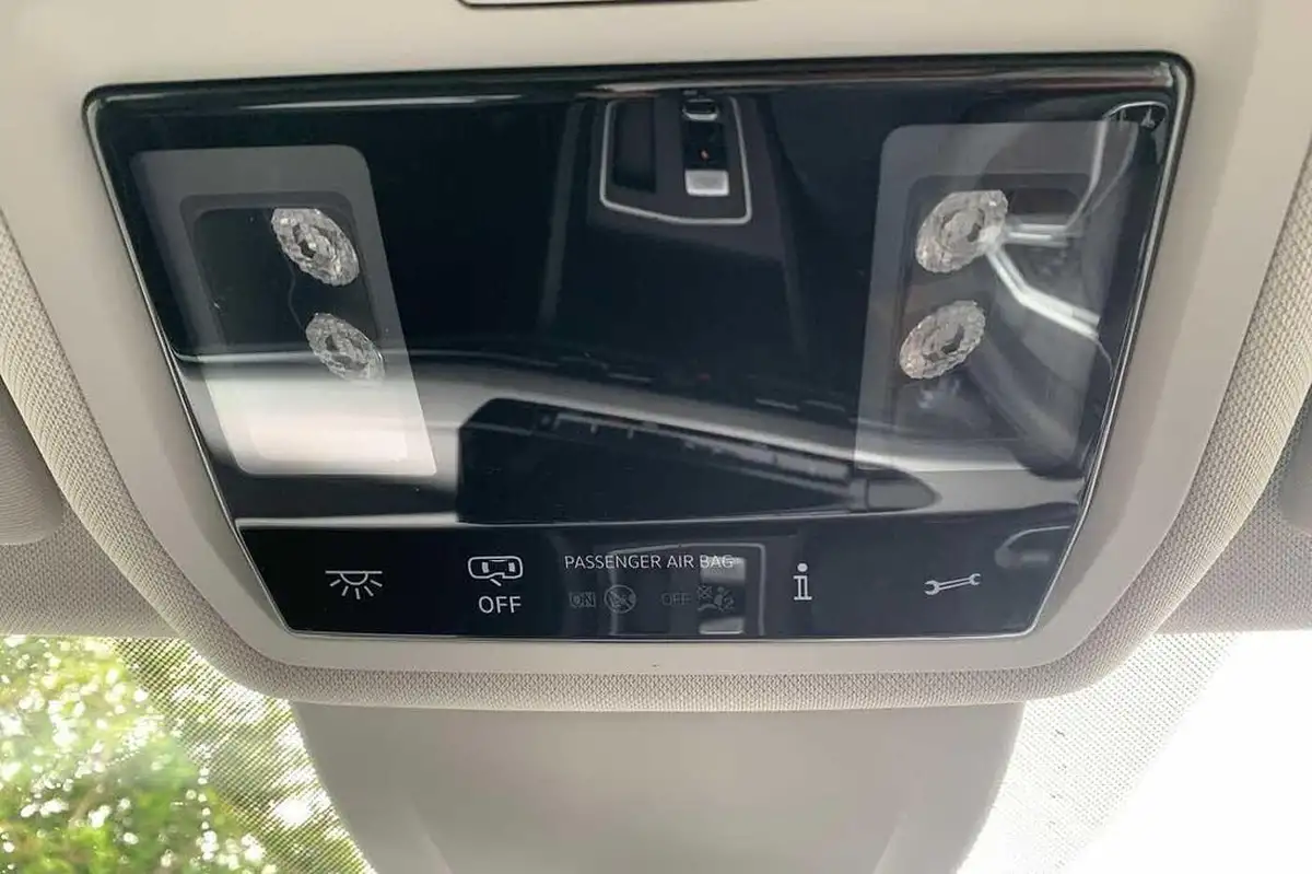 2021-volkswagen-golf-15-etsi-life-150ps-hatchback-big-27