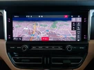 2020-porsche-macan-20-small-13