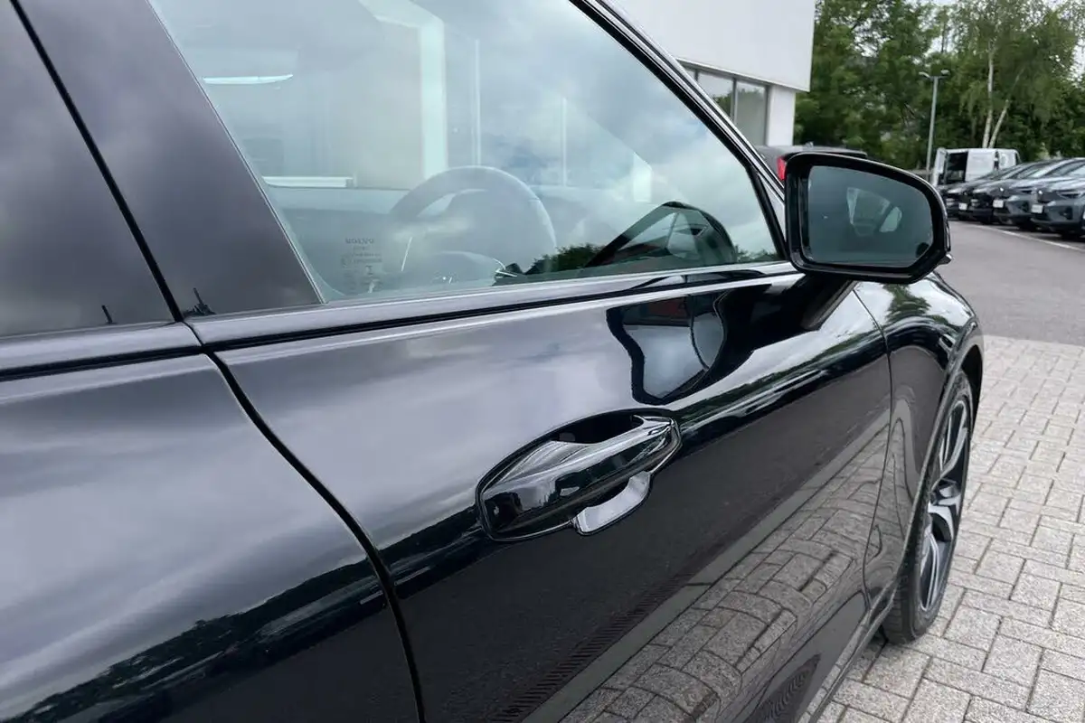 2021-volvo-s60-20-t8-r-design-455bhp-big-15