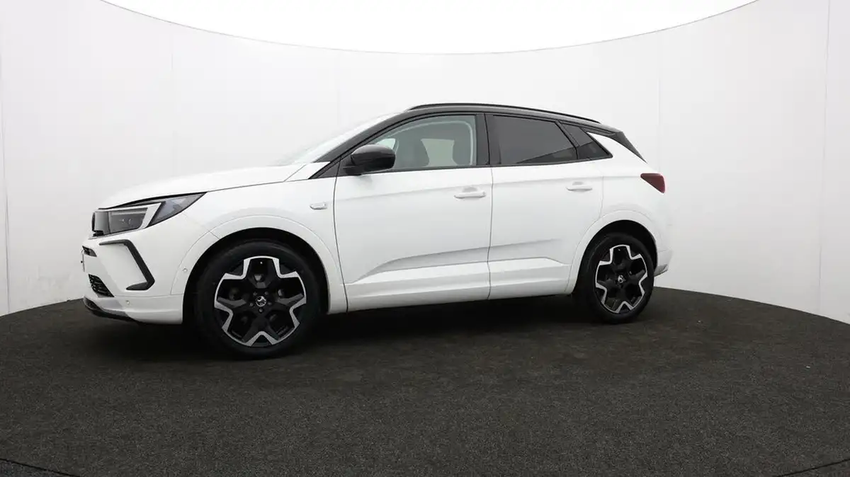 2023-vauxhall-grandland-12-ultimate-130ps-big-65