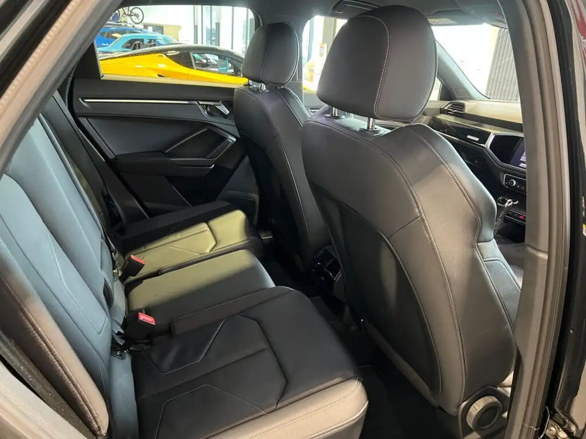 2021-audi-q3-15-35-tfsi-black-edition-cod-sportback-s-tronic-big-32