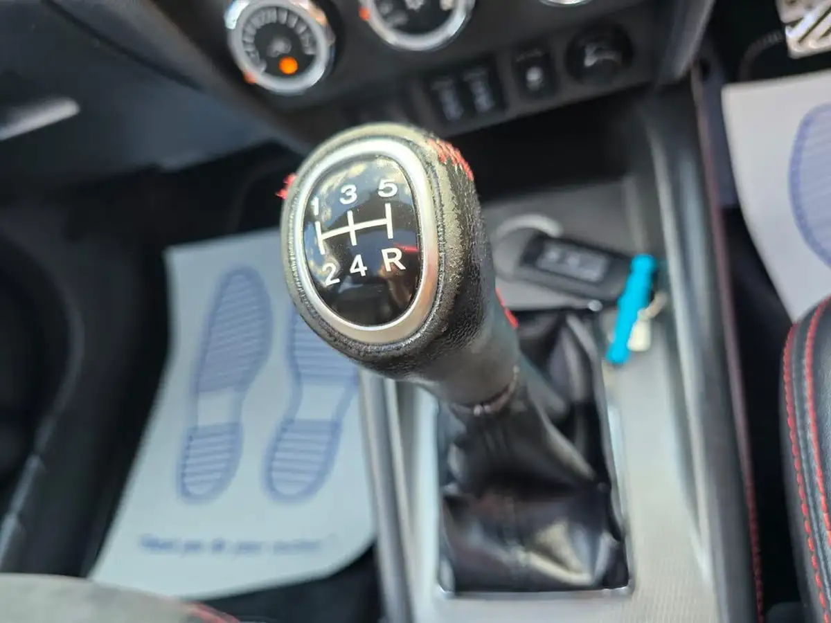 2019-mitsubishi-asx-16-black-big-23