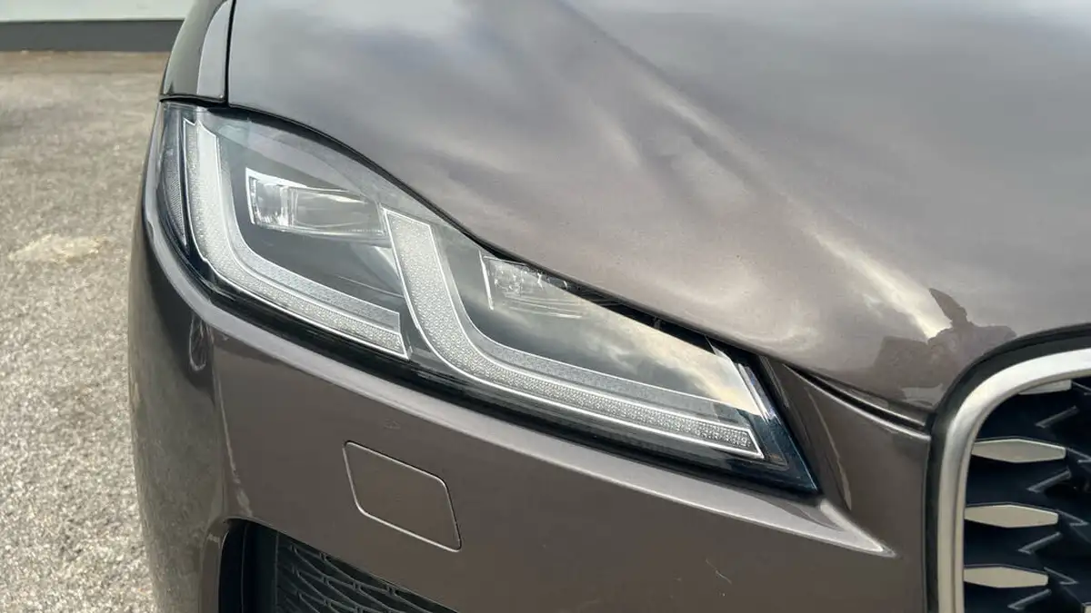 2021-jaguar-f-pace-20-d200-hse-mhev-big-16