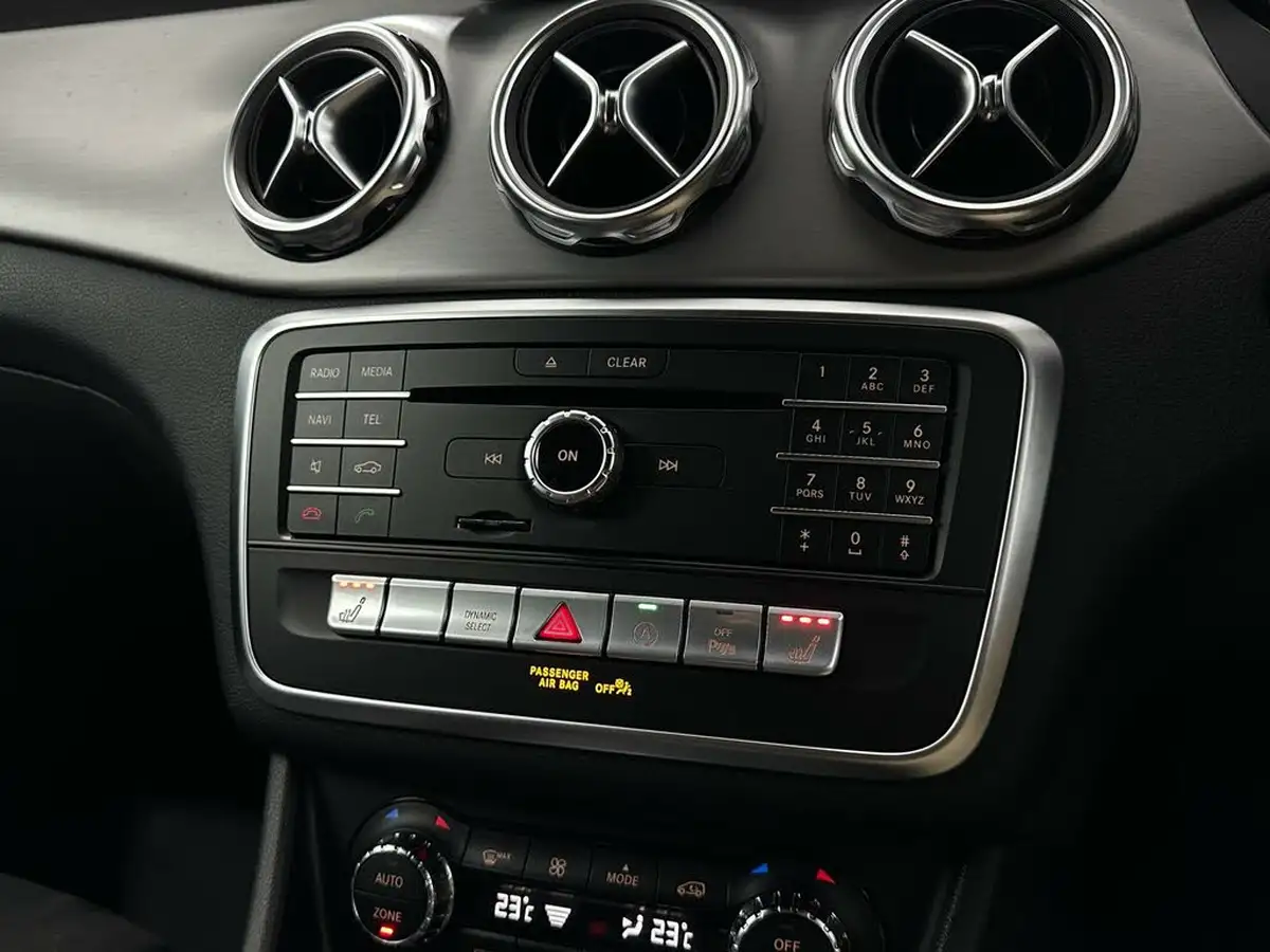 2019-mercedes-benz-gla-class-16-gla-200-amg-line-edition-7g-dct-big-18