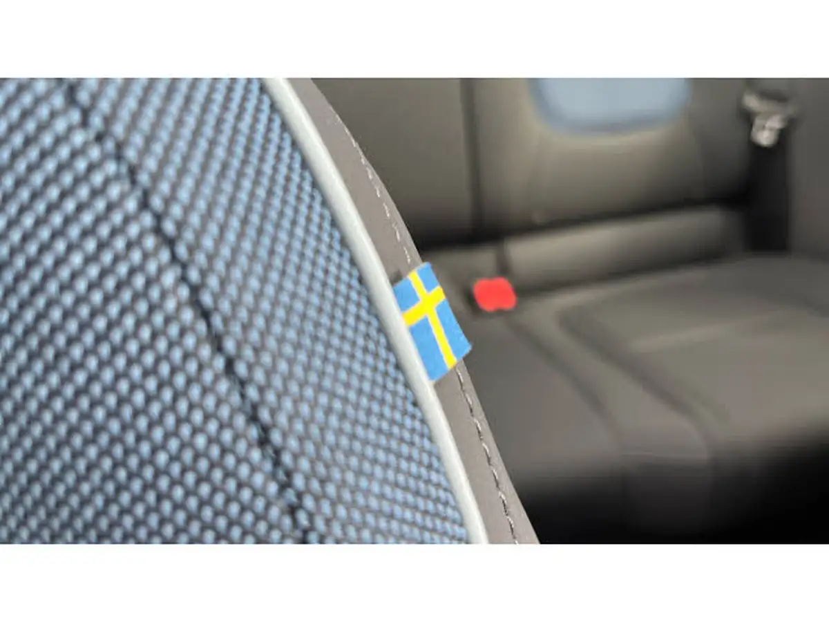 2024-volvo-ex30-e-twin-ultra-big-33