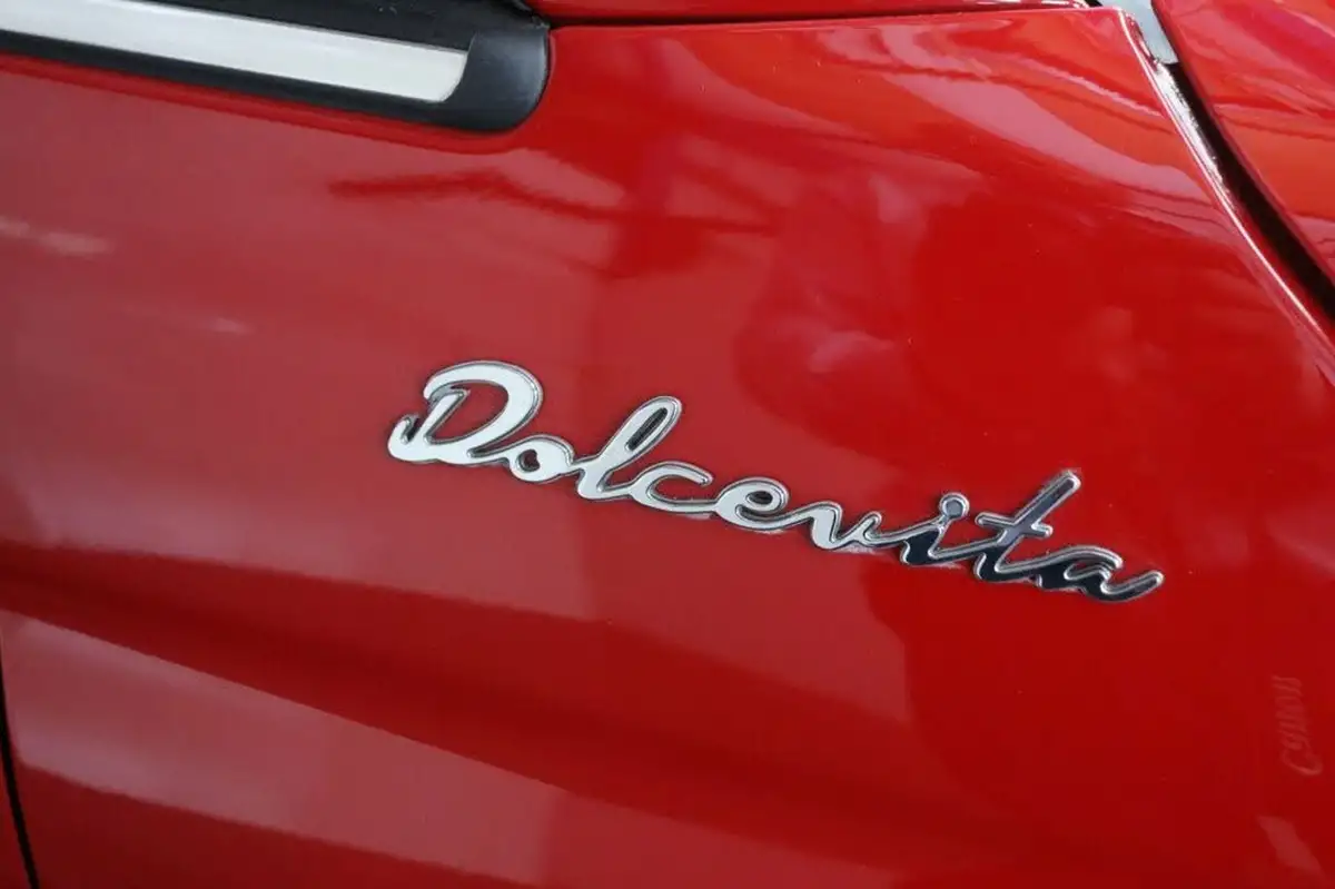 2022-fiat-500-10-dolcevita-big-8