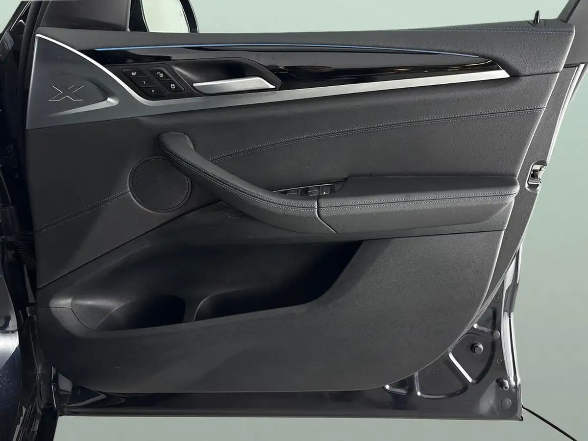 2022-bmw-ix3-e-m-sport-big-46
