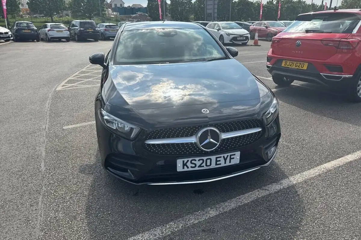 2020-mercedes-benz-a-class-13-a200-amg-line-premium-saloon-4d-big-34