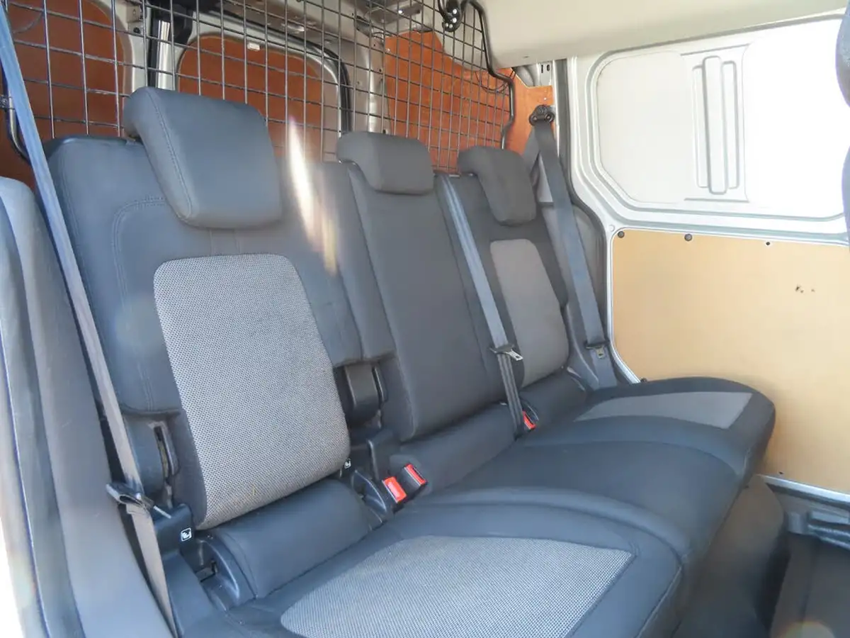 2020-ford-transit-connect-big-28