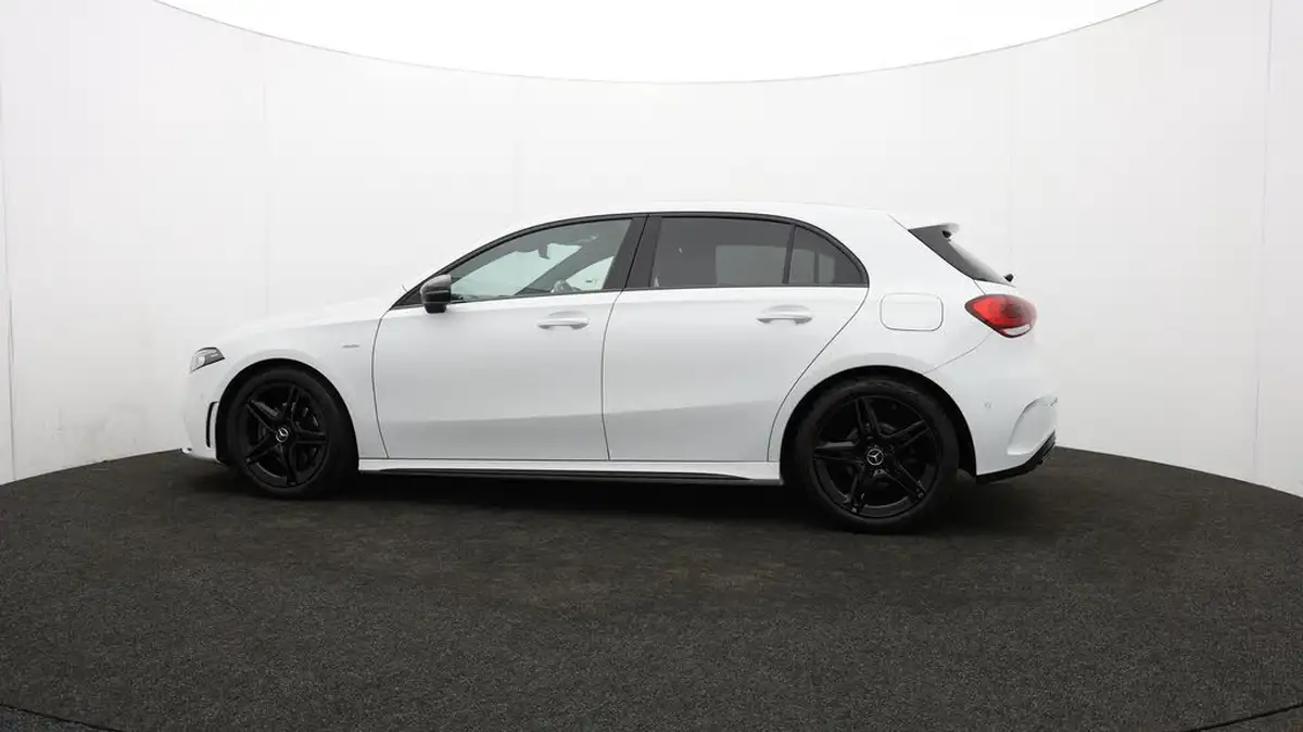 2022-mercedes-benz-a-class-13-a180-amg-line-executive-edition-hatchback-5d-7g-dct-big-66