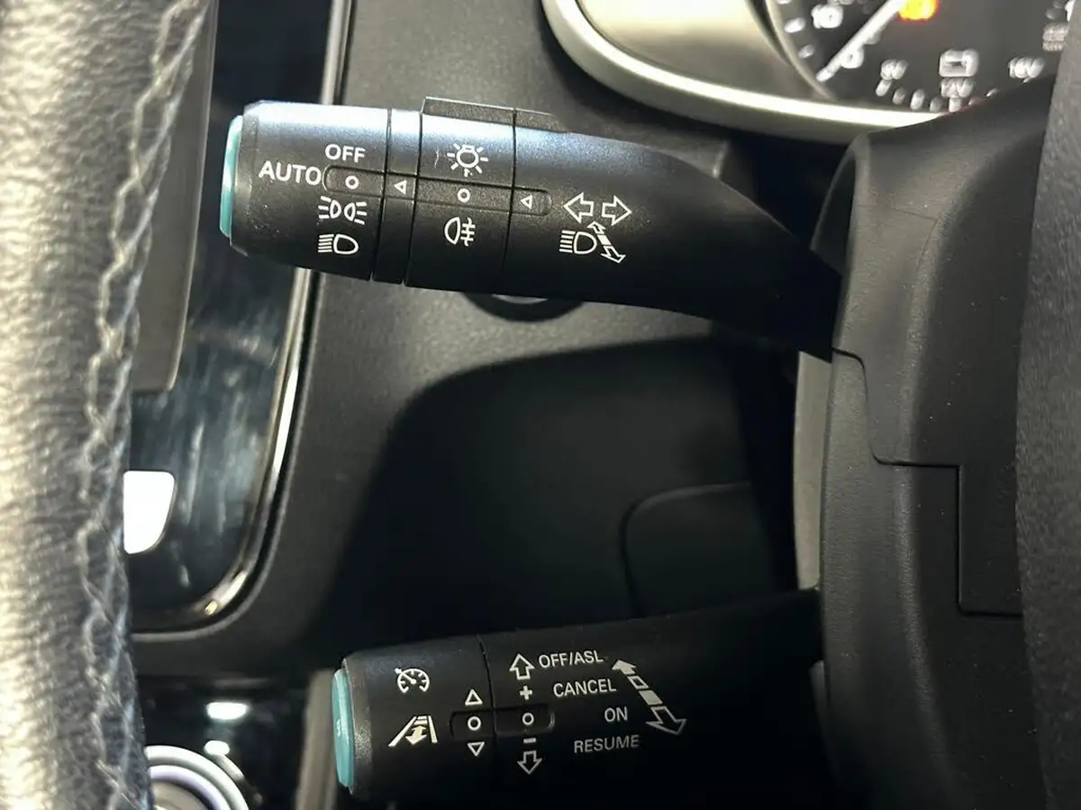 2021-mg-zs-suv-e-exclusive-ev-big-31