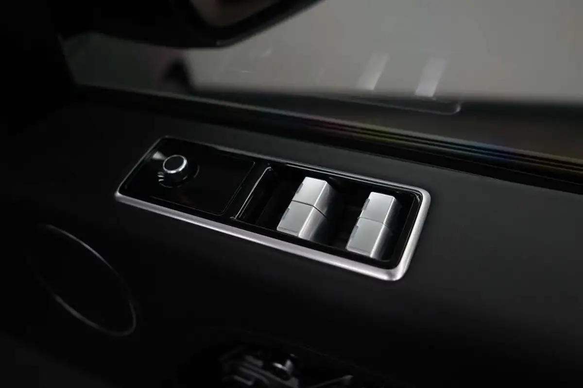 2018-land-rover-range-rover-20p400e-phev-vogue-se-20-p400e-404ps-awd-big-27