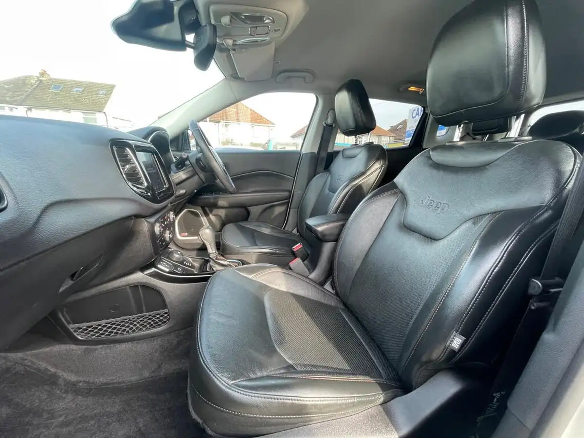 2019-jeep-compass-20multijet-ii-limited-168bhp-auto-big-49