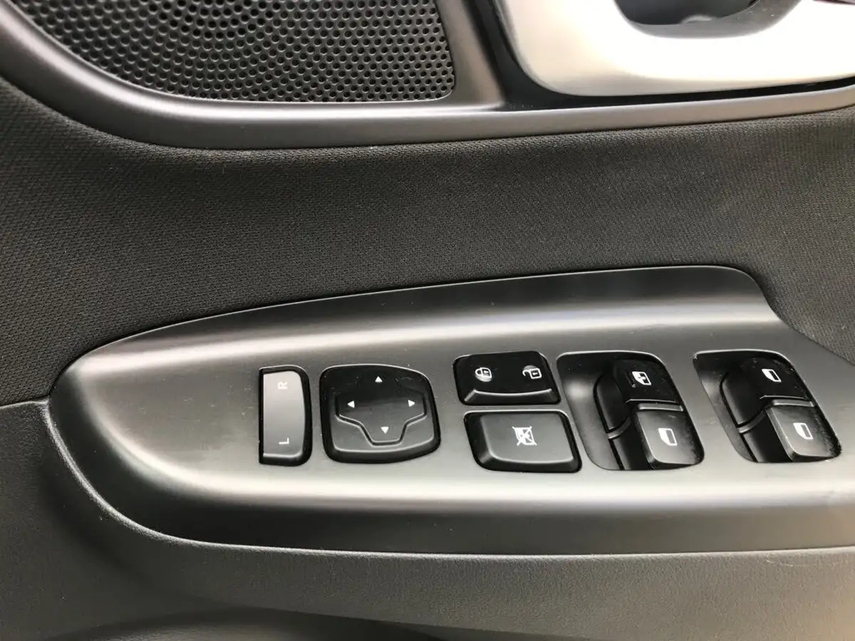 2022-hyundai-kona-10-t-gdi-se-connect-big-29