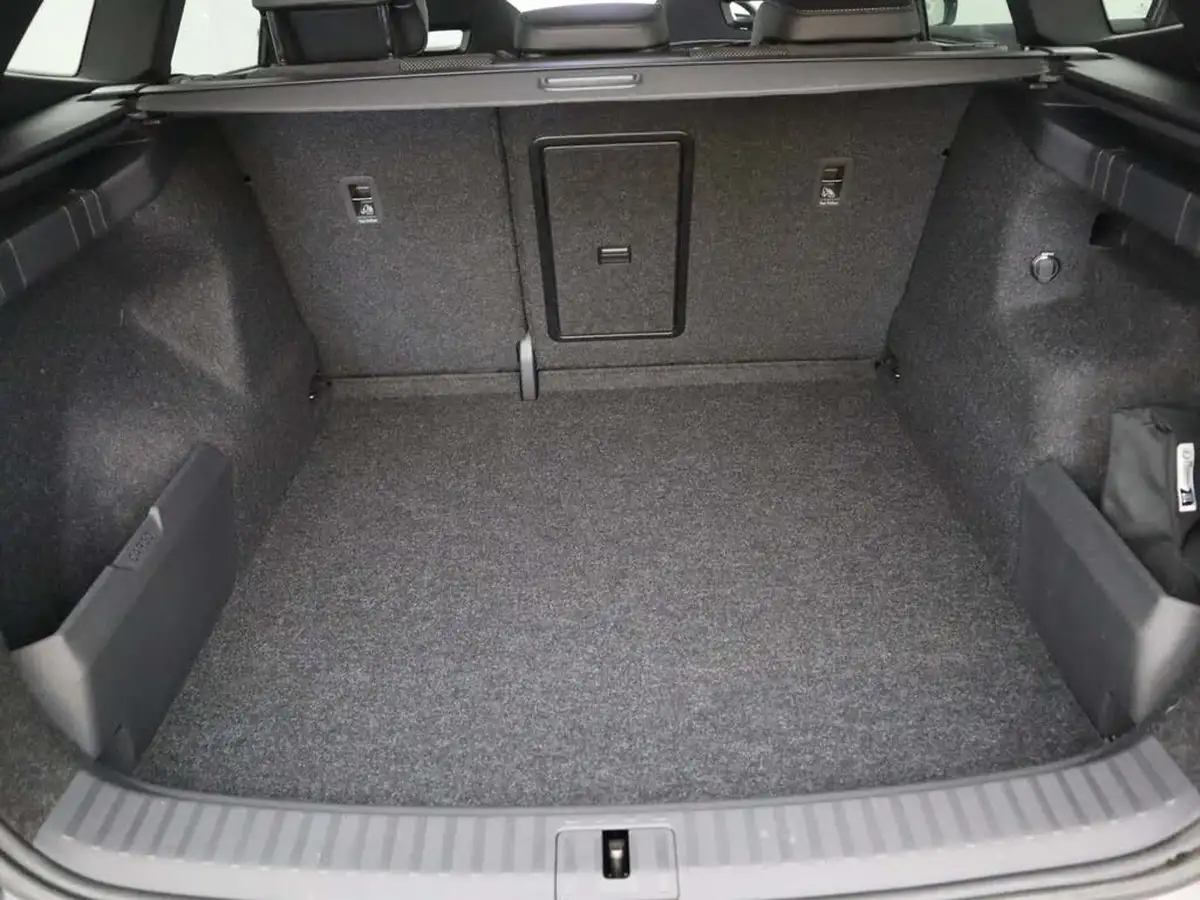 2023-skoda-enyaq-e-85x-sportline-plus-suv-big-8