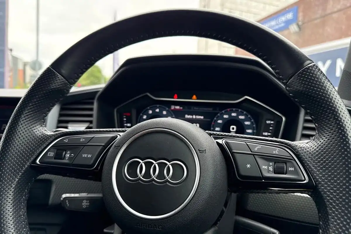 2020-audi-a1-10-30-tfsi-s-line-116ps-tronic-big-32