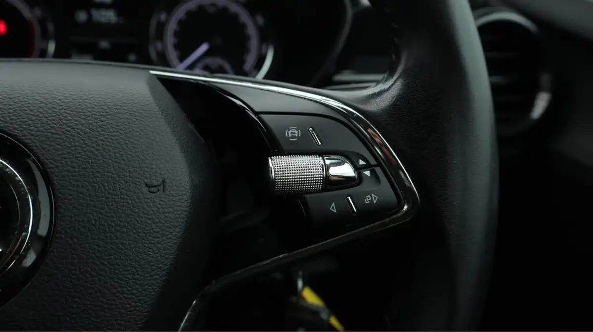 2022-skoda-fabia-10-mpi-se-comfort-big-23