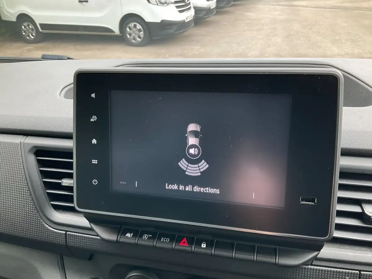 2023-renault-trafic-20dci-sl30-130-advance-eu6d-big-21