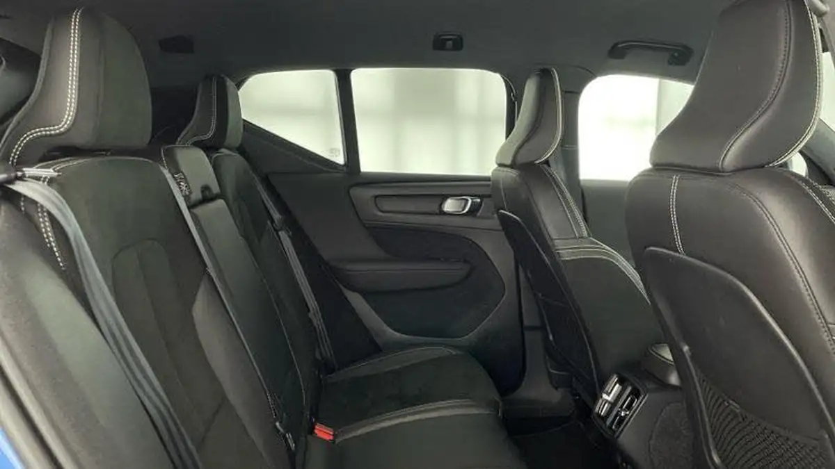 2020-volvo-xc40-20-t4-r-design-pro-awd-big-8