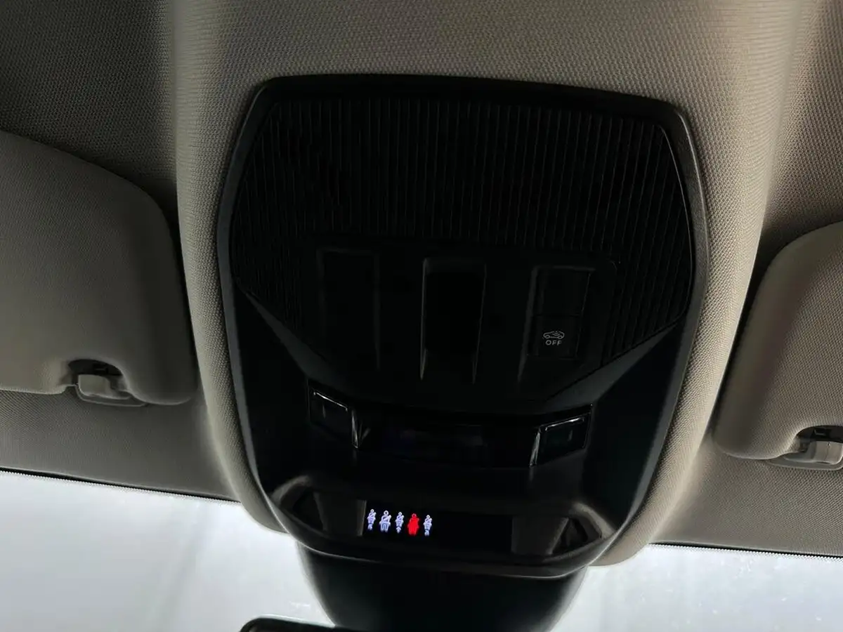 2023-peugeot-308-sw-12-puretech-allure-premium-130ps-big-22