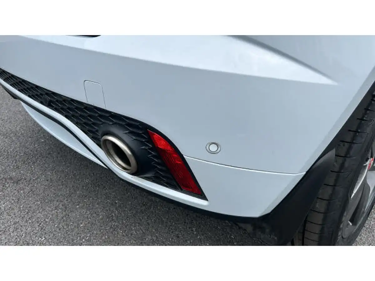 2019-jaguar-e-pace-20-i4d-chequered-flag-180ps-big-29