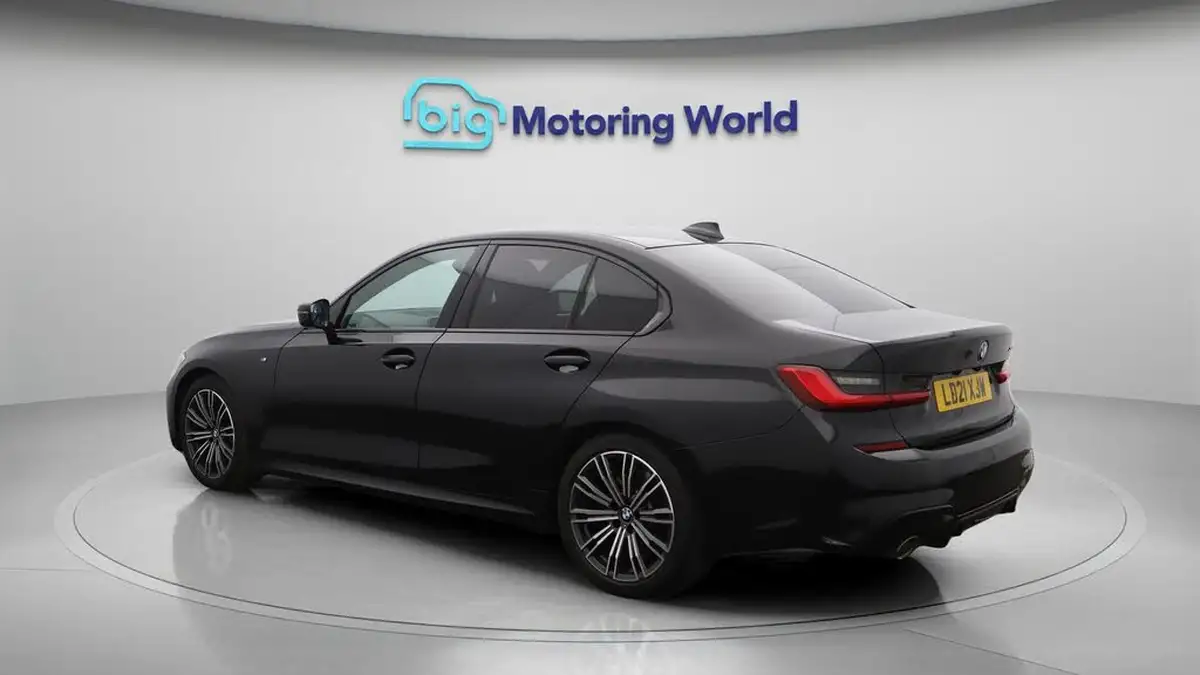 2021-bmw-3-series-20-330i-m-sport-saloon-4d-big-5