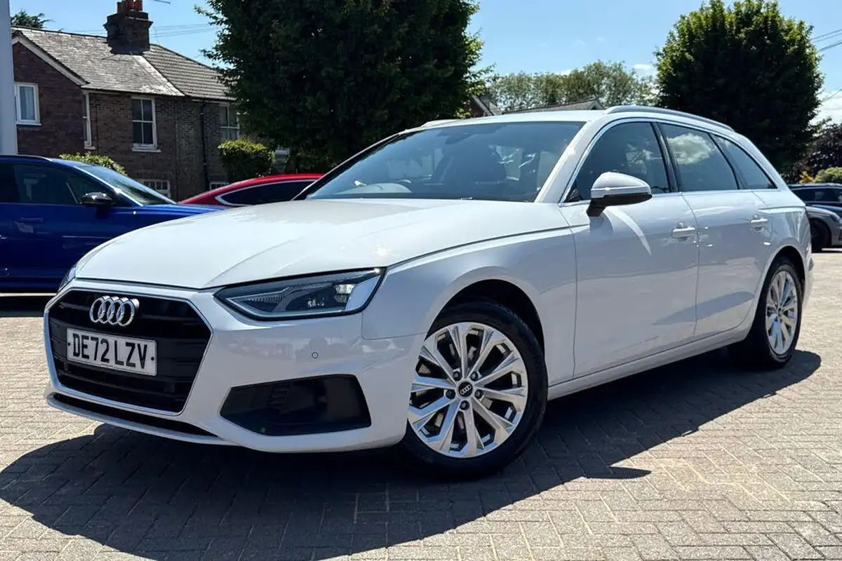 2022-audi-a4-avant-20-35-tdi-technik-big-23