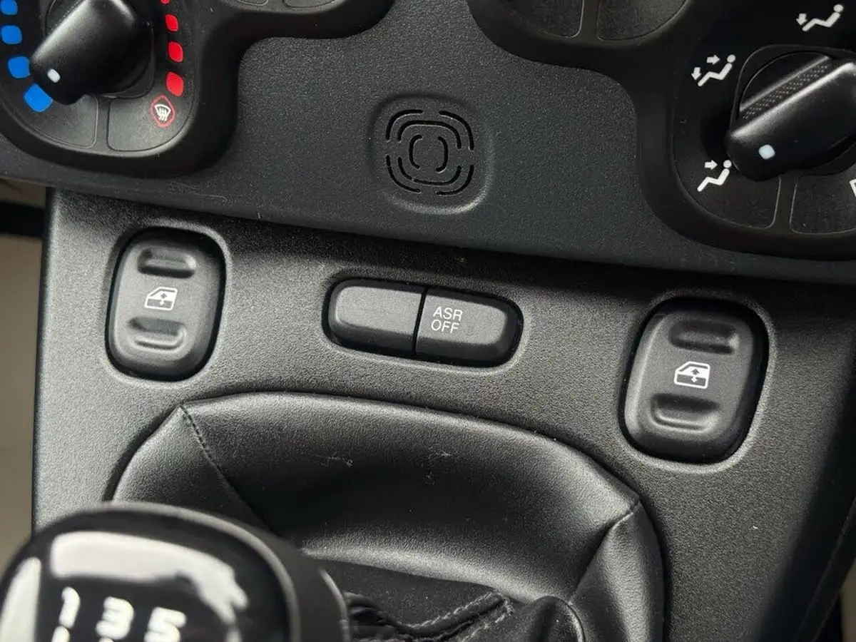 2018-fiat-panda-12-pop-big-21