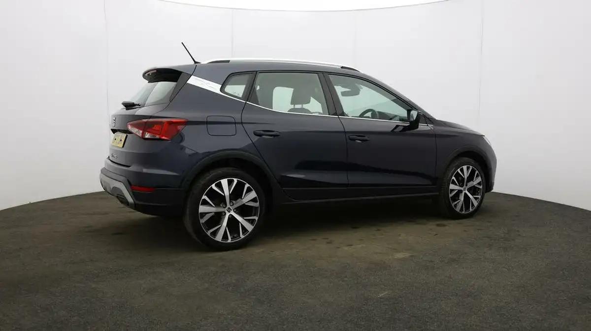 2022-seat-arona-10-tsi-xperience-lux-big-48