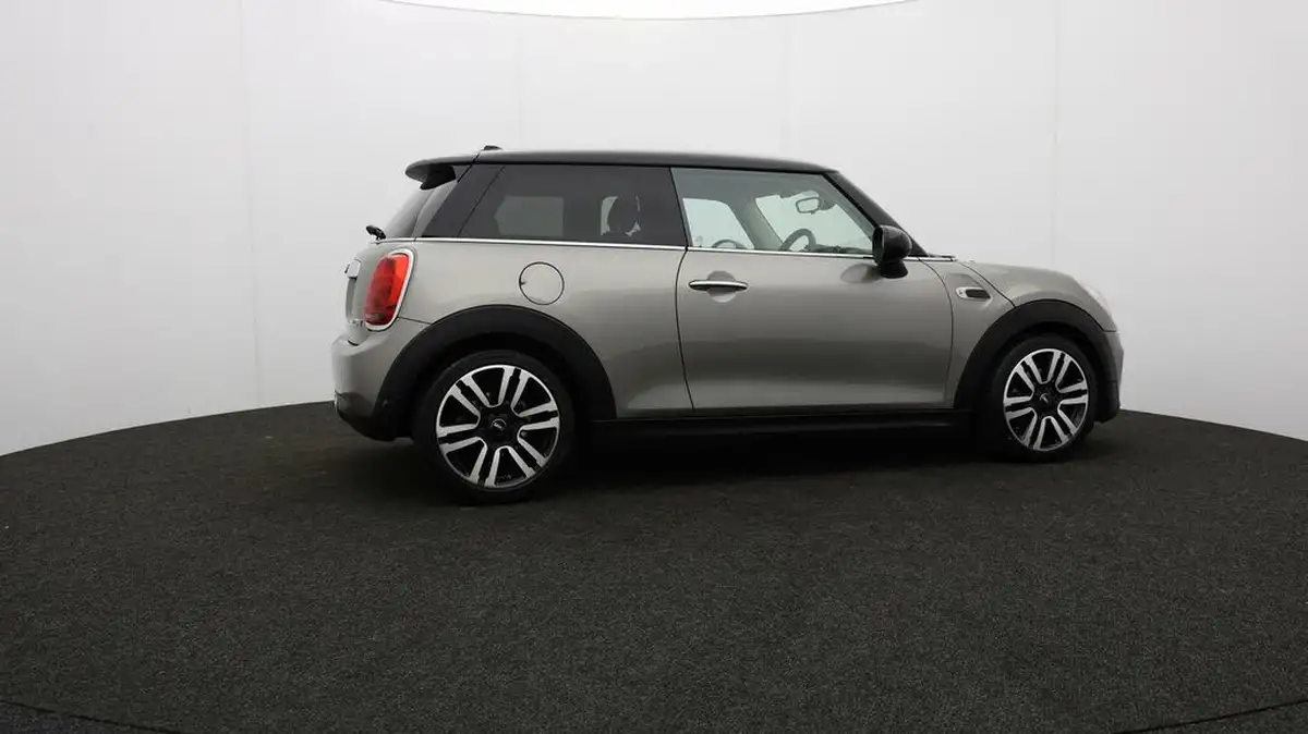 2019-mini-cooper-15-cooper-exclusive-134bhp-hatchback-3d-auto-big-60