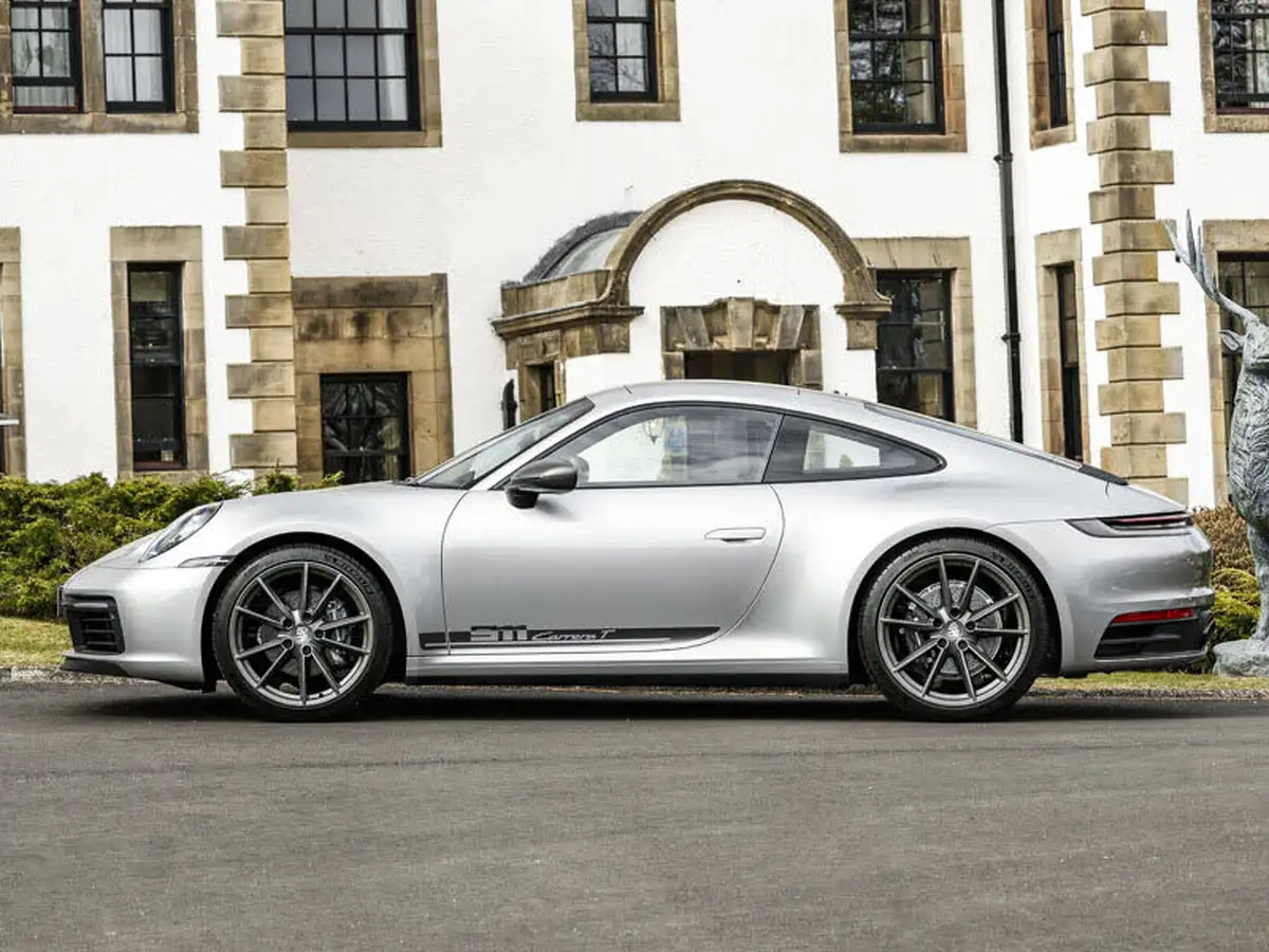 2023-porsche-911-30-carrera-t-big-3